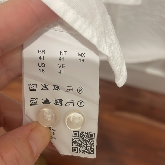 BOSS Dress Shirt - Picture 4 of 4